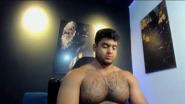 Big_furry_bear13 live sex cam