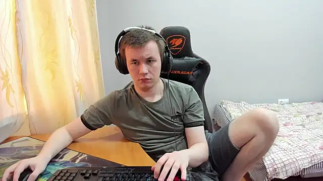 iliaskrislove live sex cam