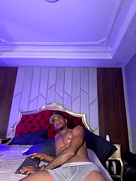 AaronCruz_ live sex cam