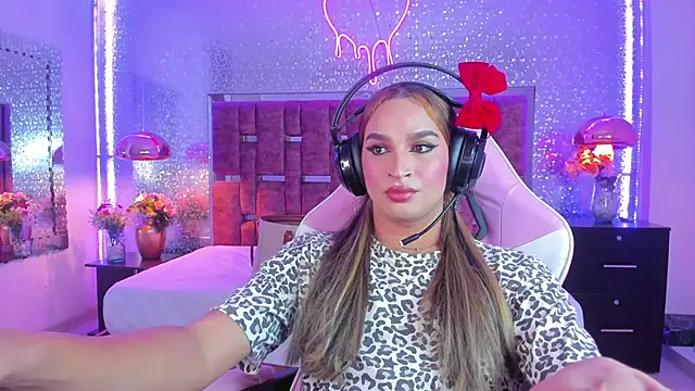 KylieVictoria live sex cam