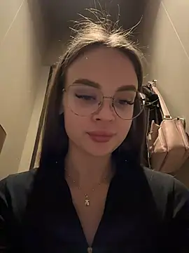 KristiRich's cam snapshot