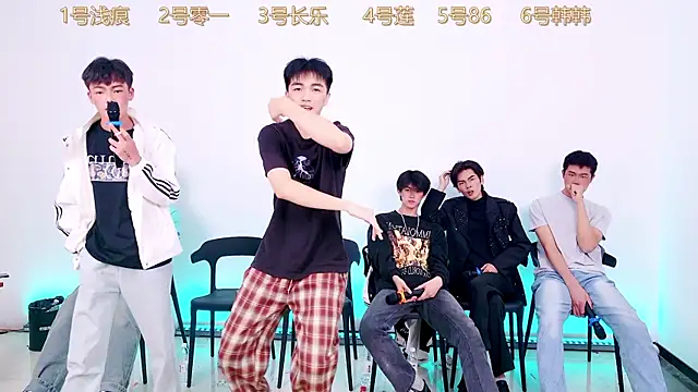 QYBOYS_003's cam snapshot