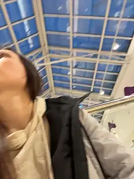 ZaraHill's cam snapshot