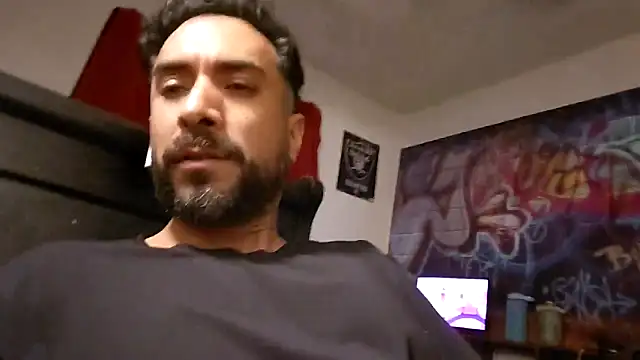 Forbidden_daddy's cam snapshot