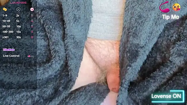 Adamdaddybear live sex cam