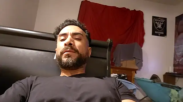 Forbidden_daddy's cam snapshot