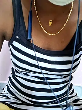 Tamil_Laksh's cam snapshot