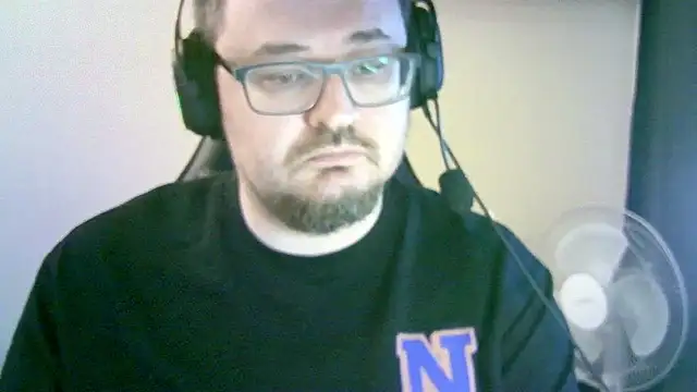 SirAbuser's cam snapshot