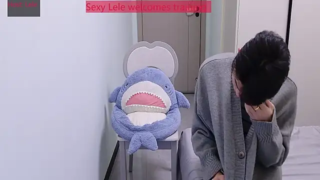 sexyboy-lele live sex cam