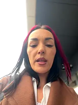 MeganFoxiy live sex cam