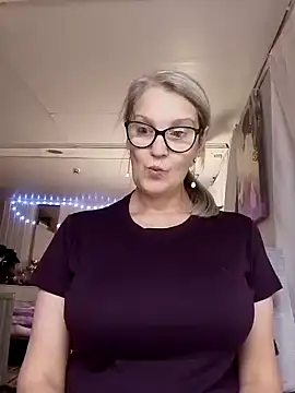 irinamaux live sex cam