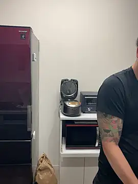 pierrot_0202 live sex cam