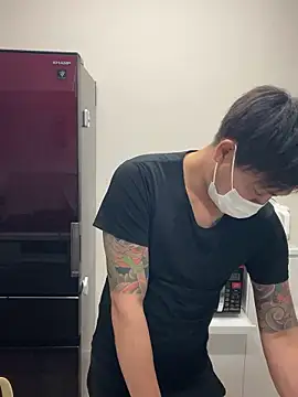 pierrot_0202 live sex cam