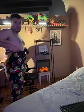 KitycatnDaddyDs live sex cam