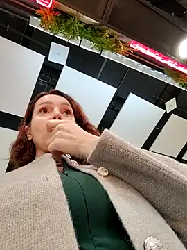 EvaXOAir live sex cam