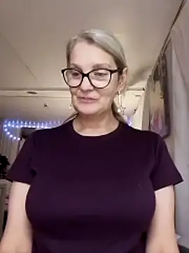 irinamaux live sex cam