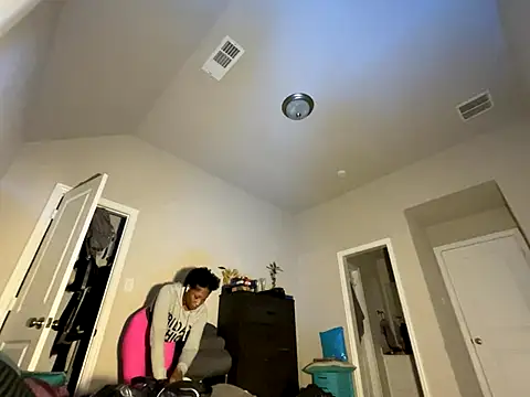 wynterheat live sex cam