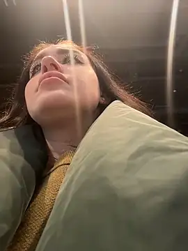 KiraSunshine live sex cam