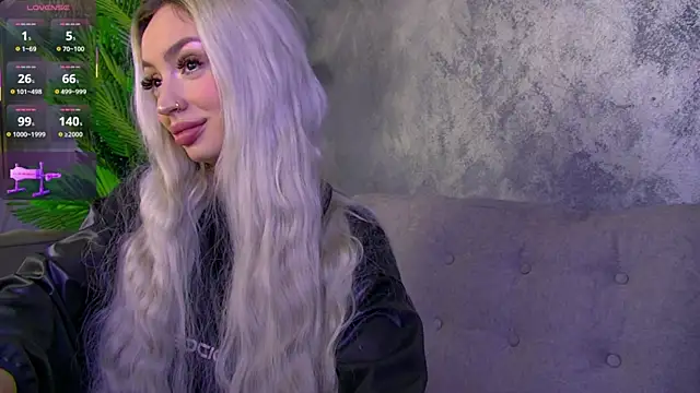 BambiKayyy live sex cam