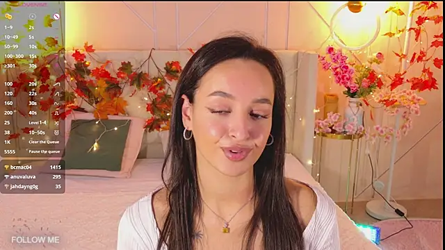 Lolly_Neal live sex cam