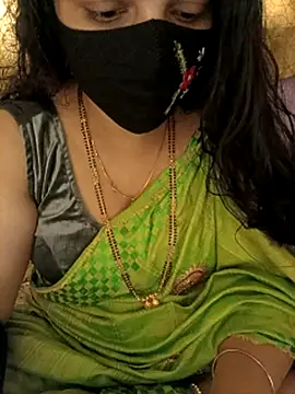 Rising_Smiler live sex cam