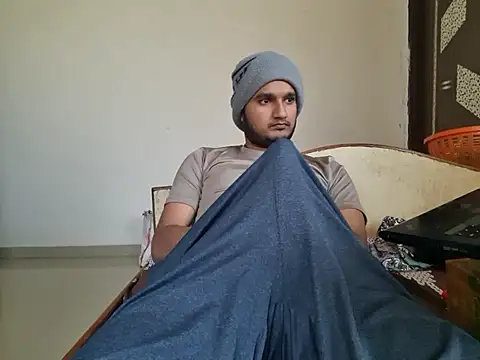 young-hairy-jon's cam snapshot