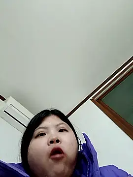 hello098712 live sex cam