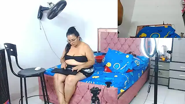 maleficos_hot live sex cam