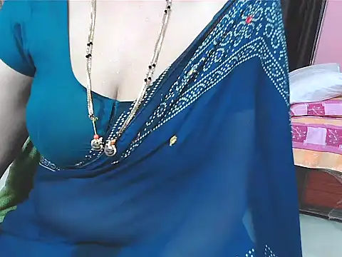 sunitha-3 live sex cam