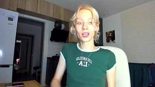 _Alice_Kitty live sex cam