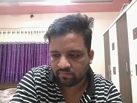 dhruv_love live sex cam