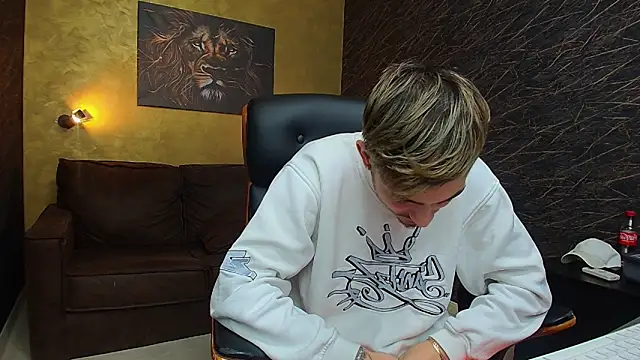 BrandonTate live sex cam