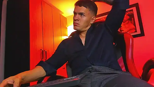 ALPHA_DOMINUS_ live sex cam