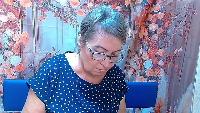 OlgaLuck live sex cam