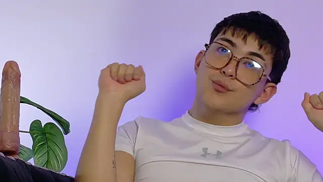 Valentin_X live sex cam