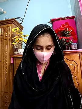 Cute_Faria live sex cam