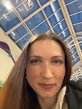 ZaraHill live sex cam