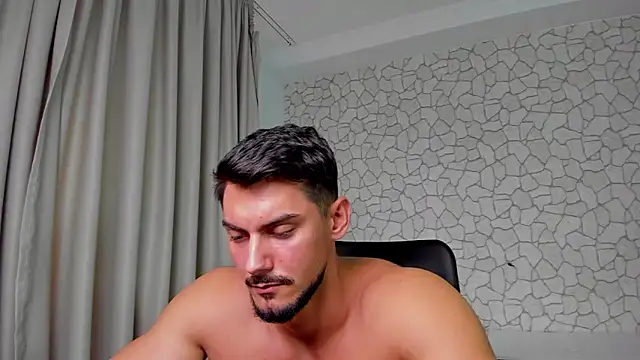 ClintMasters live sex cam