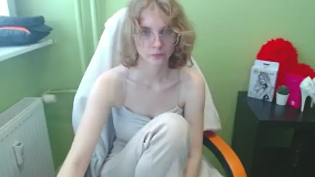 juicyPenny's cam snapshot