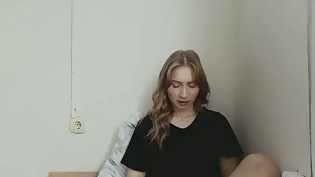 PetronilaReagen's cam snapshot