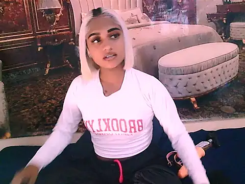 IndianSumaya69's cam snapshot