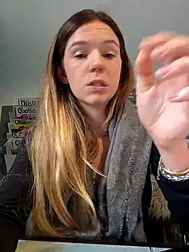 lucie_mehott live sex cam