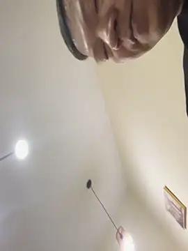 qiqi2000's cam snapshot