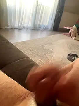 lazoglu0061's web cam