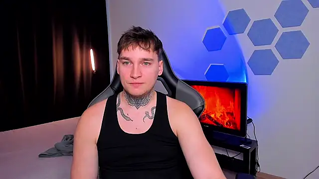 Chris_Tyson's cam snapshot