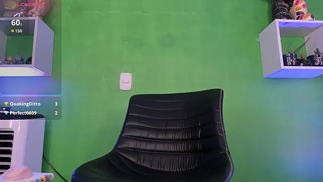 riky_11's cam snapshot