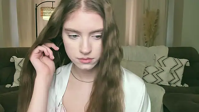 Erica_Kiss's cam snapshot