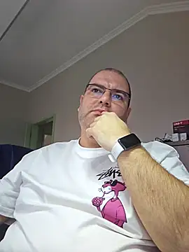 Andrew1900529 live sex cam