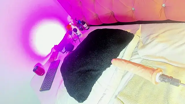 kyliestteel live sex cam