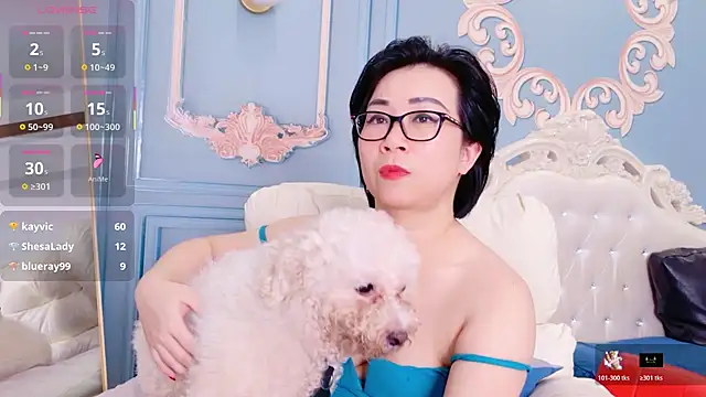 LucianaMe live sex cam